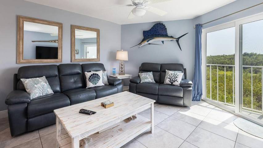 Ferienhaus für 4 Personen, mit Terrasse und Pool sowie Whirlpool - 1