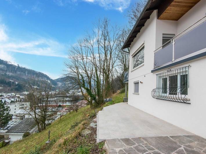Ferienhaus für 12 Personen, mit Balkon und Balkon/Terrasse sowie Terrasse und Garten in Feldkirch