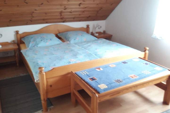 Ganze Wohnung, Haus Jägerwinkel - Wohnung I in Britzingen, Müllheim