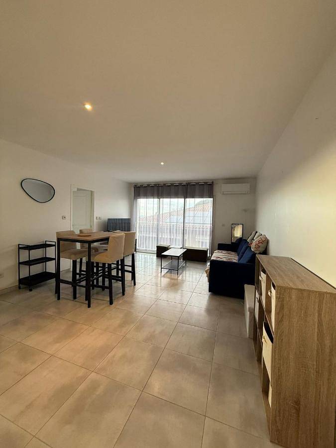 Gîte pour 4 personnes, avec terrasse et vue à Saint-Orens-de-Gameville