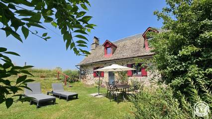 Maison De Vacances pour 5 Personnes dans Saint-Martin-la-Méanne, Région de Tulle, Photo 4