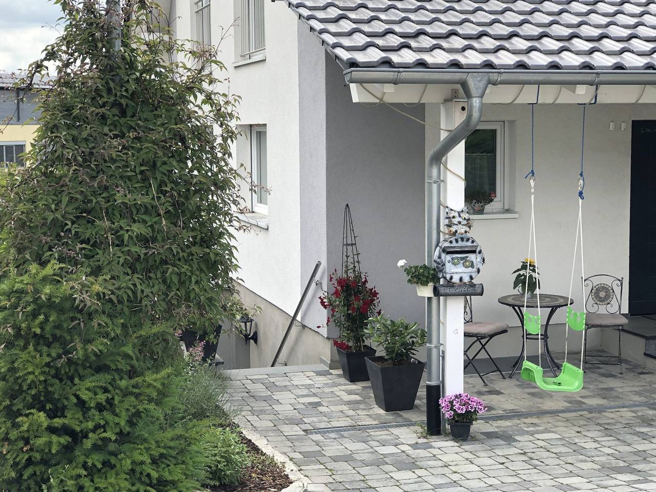 Ganze Wohnung, Ferienwohnung Bäumchenblick" mit privater Terrasse, privatem Garten und Wi-Fi in Müllheim, Südschwarzwald