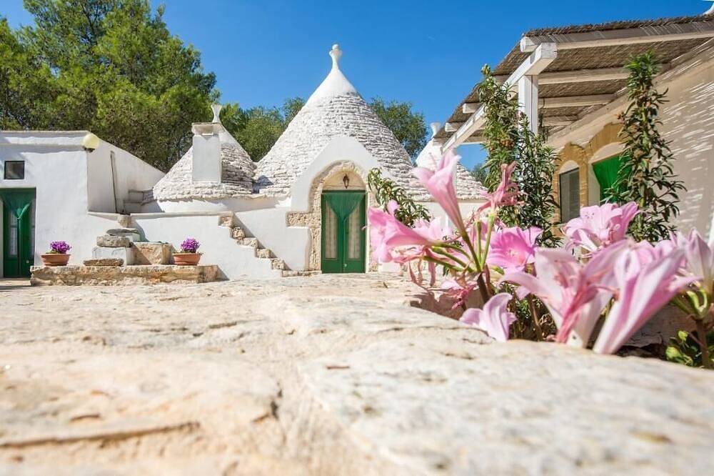 The Trullo Of The White Olive Tree in Latiano, Salento