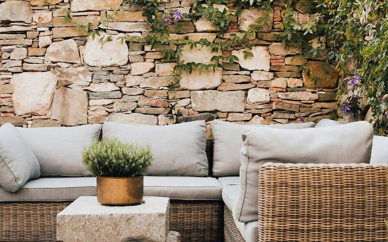 Location de vacances pour 5 personnes, avec jardin ainsi que terrasse et piscine à Villeneuve-Minervois - 4