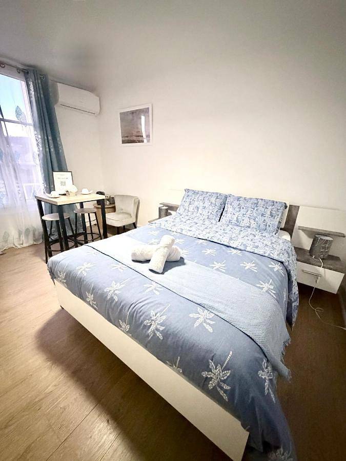 Gîte pour 2 personnes à Limay (homonymie)