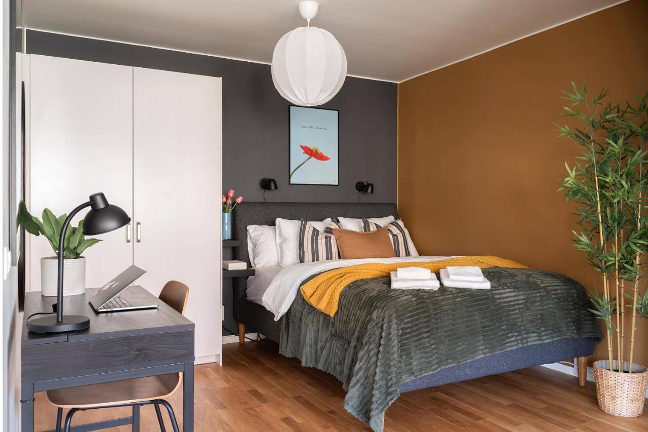 Appartement entier, Guestly Homes - Central Premium Studio in Västeras, Västmanland
