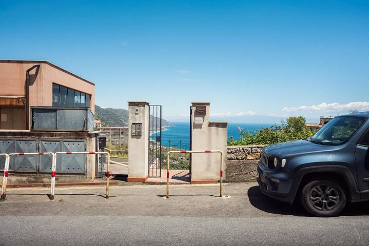 Appartamento intero, GuestHost - A Casa di Nonna - Seaview Flat with Terrace in Taormina, Provincia di Messina