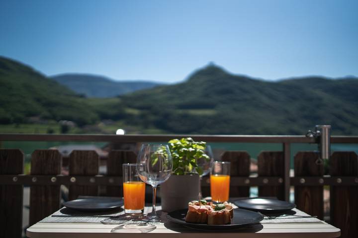 Ferienwohnung für 2 Personen, mit Balkon und Seeblick in Überetsch-Unterland - 4