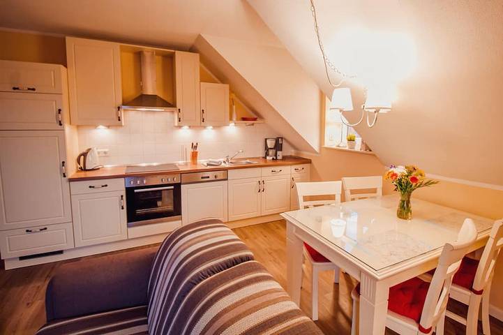 Holiday apartment for 4 people, with balcony and garden - 1