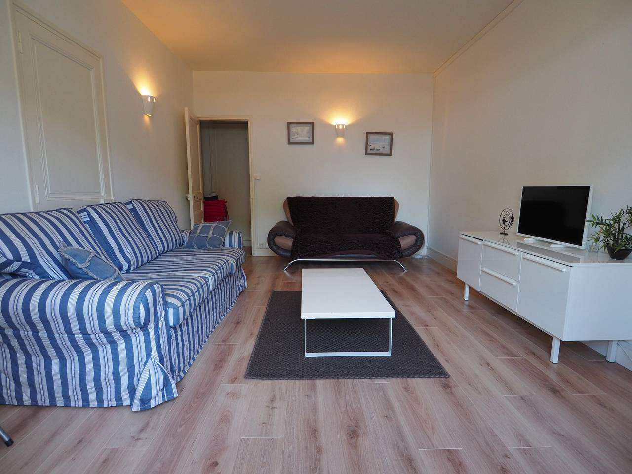 Appartement entier, Appartement en Centre-Ville avec Terrasse et Parking, Accès Direct à la Plage in Arcachon, Région d'Arcachon
