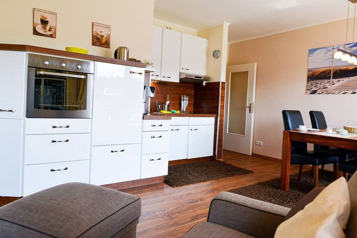 Ferienwohnung für 2 Personen, mit Balkon in Sahlenburg - 3