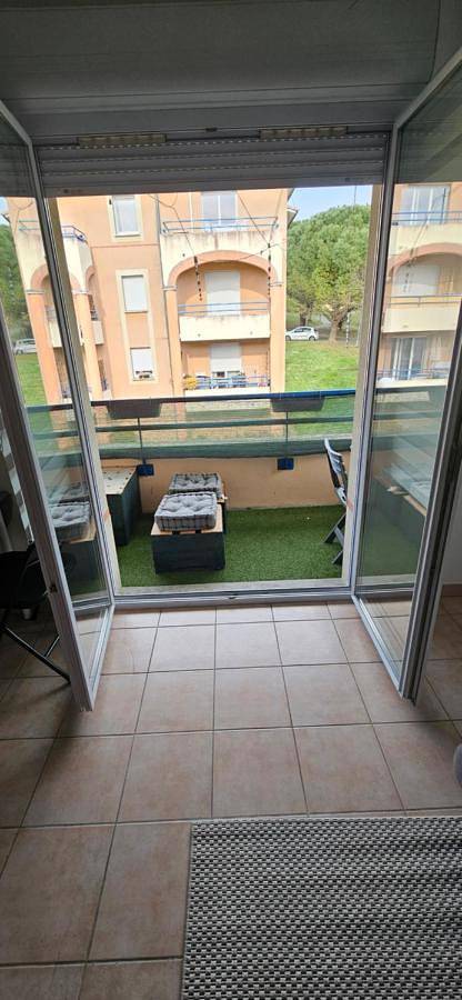 Gîte pour 4 personnes, avec piscine ainsi que terrasse et vue à L'Union - 2