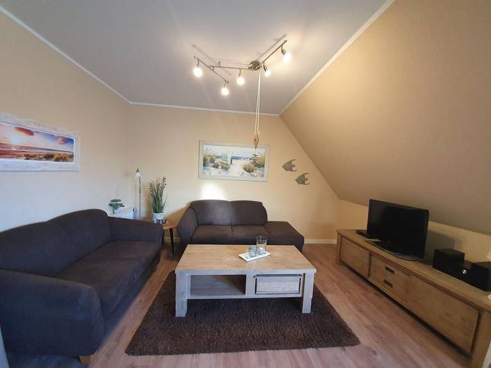 Ganze Ferienwohnung, Poseidon - Ferienwohnung Poseidon auf Föhr: Balkon, Garten, Parkplatz, WLAN in Nordfriesische Inseln (Schleswig-Holstein) (Schleswig-Holstein), Wrixum