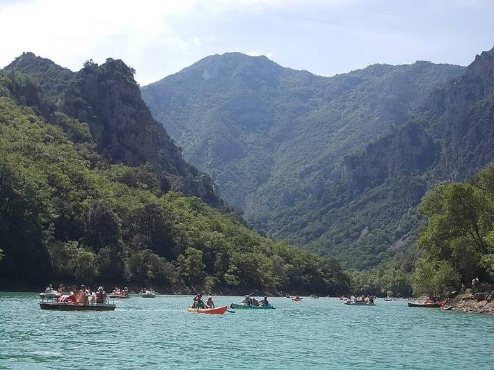 Location de vacances pour 9 personnes, avec terrasse et vue à Estoublon - 2