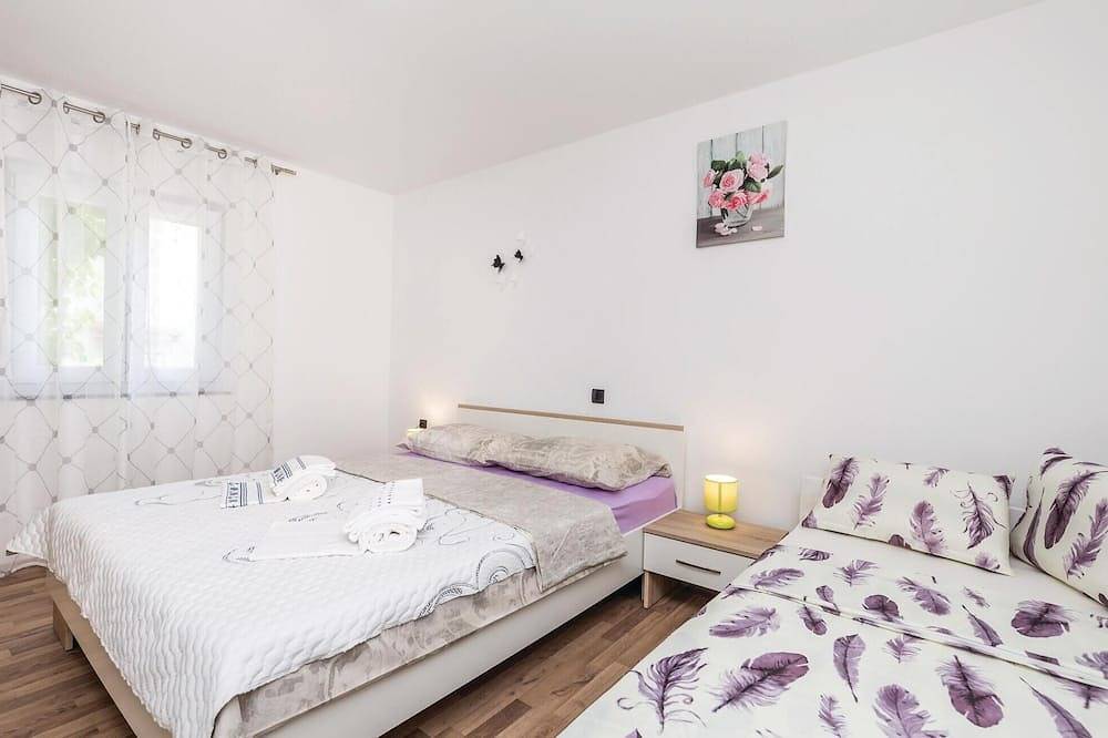 Pet friendly home in Rijeka with Wifi in Rijeka, Primorje-Gorski Kotar
