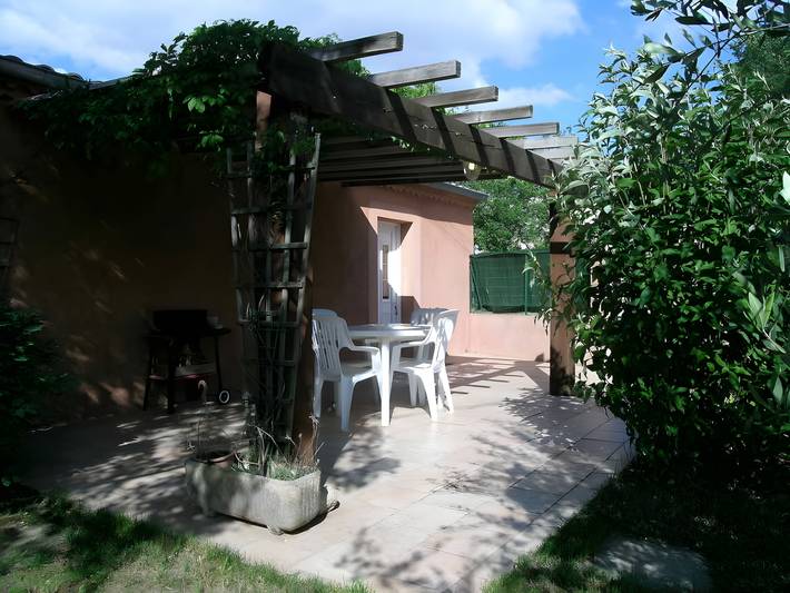 Location de vacances pour 2 personnes, avec jardin à Ruoms - 2