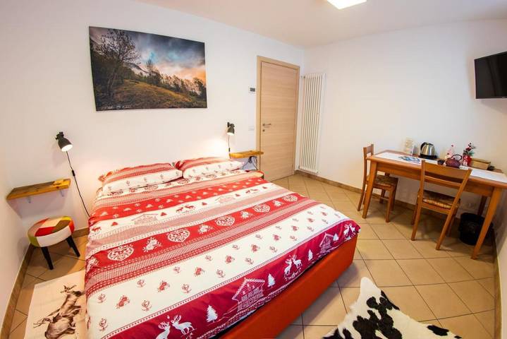 Casa vacanza per 2 persone, con giardino, con animali domestici a Madesimo