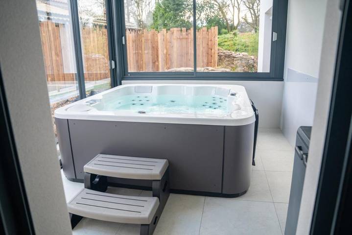 Location de vacances pour 2 personnes, avec jacuzzi et jardin à Vertou