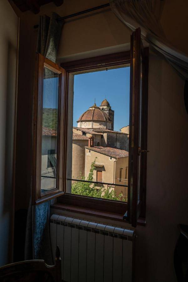 Appartamento per 3 persone, con idromassaggio e sauna, adatto a famiglie con bambini in Pescia
