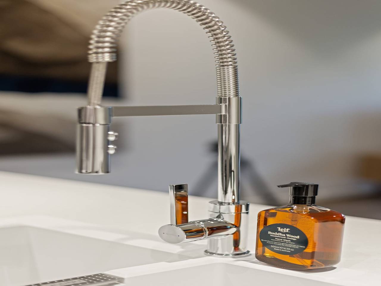 Ganze Wohnung, Luxe 2-Bed Inner-City Abode with Alfresco Dining in North Canberra, Canberra