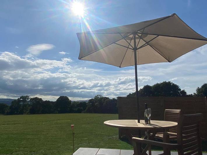Holiday home for 2 people, with Hot tub and Terrace as well as Garden and View in North-Wales