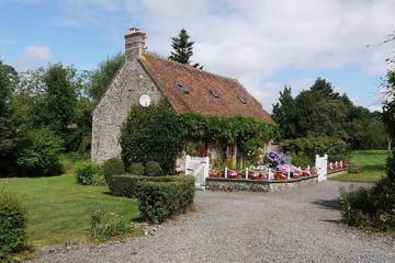 Gîte pour 6 personnes, avec terrasse et jardin dans Loré