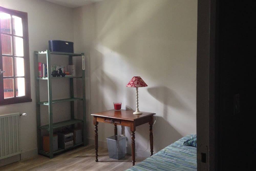 Grande maison familiale au centre du département de la Dordogne in Vergt, Périgord Blanc