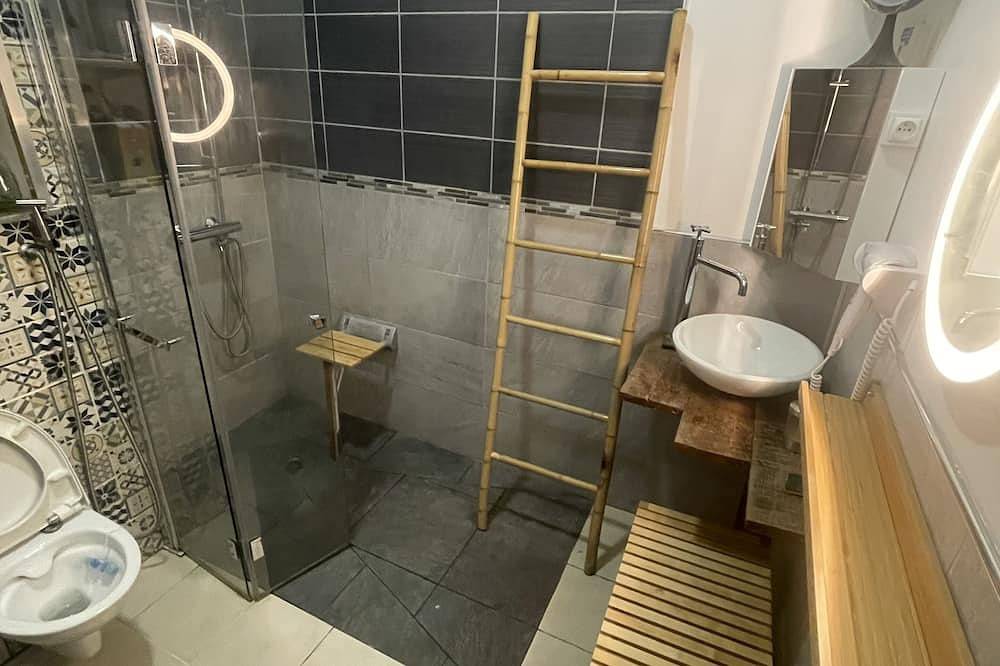 4-person accommodation with spa (on request) in Comines, Lille und Umgebung