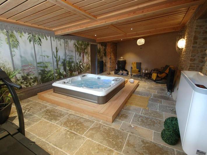 Gîte pour 2 personnes, avec jacuzzi et sauna à Causse-et-Diège - 2