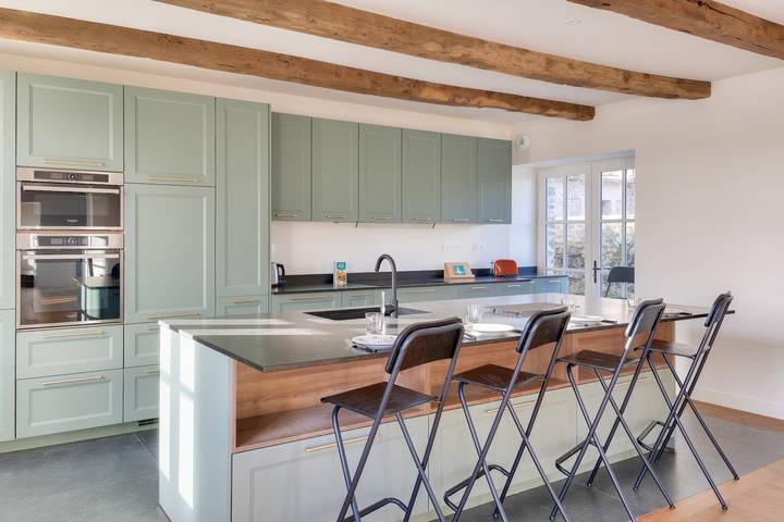 Location de vacances pour 12 personnes, avec jardin à Tréméreuc - 4