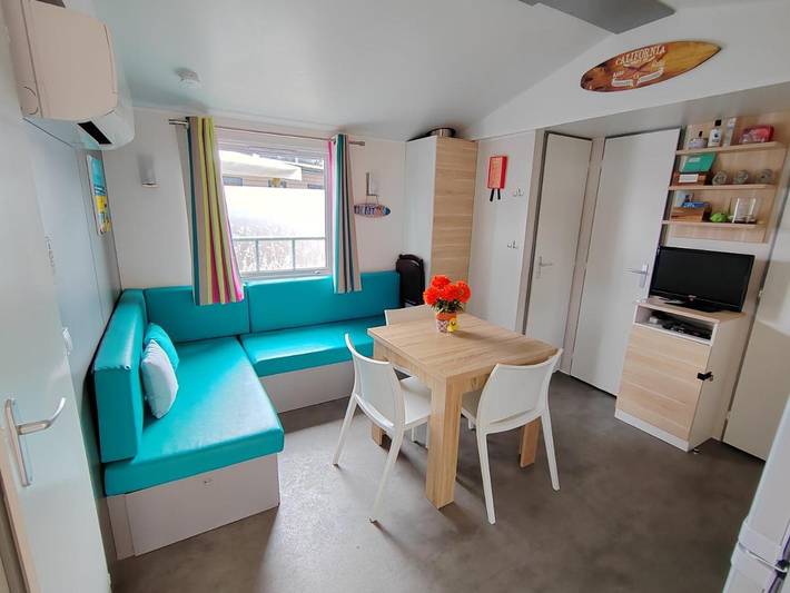 Camping para 6 personas, con Terraza y Piscina para niños además de Piscina y Sauna en Vendays-Montalivet
