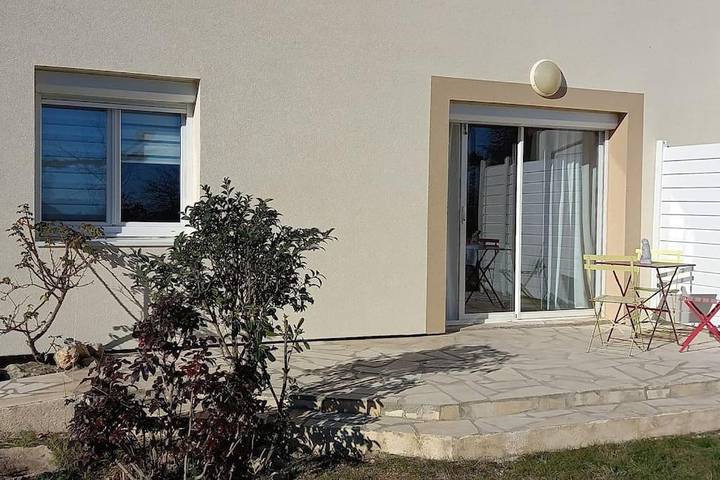 Gîte pour 3 personnes, avec jardin ainsi que vue et terrasse à Lespignan - 4