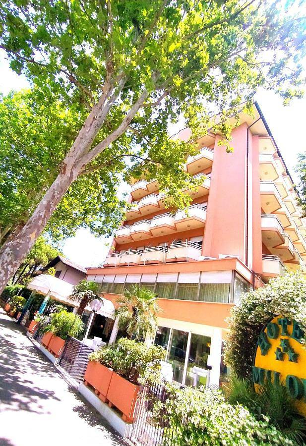Hôtel pour 2 personnes, avec balcon ainsi que jardin et vue, adapté aux familles - 1