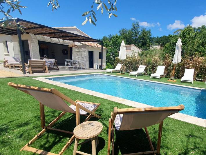 Casa de vacaciones para 6 personas, con piscina además de vistas y jardín - 1