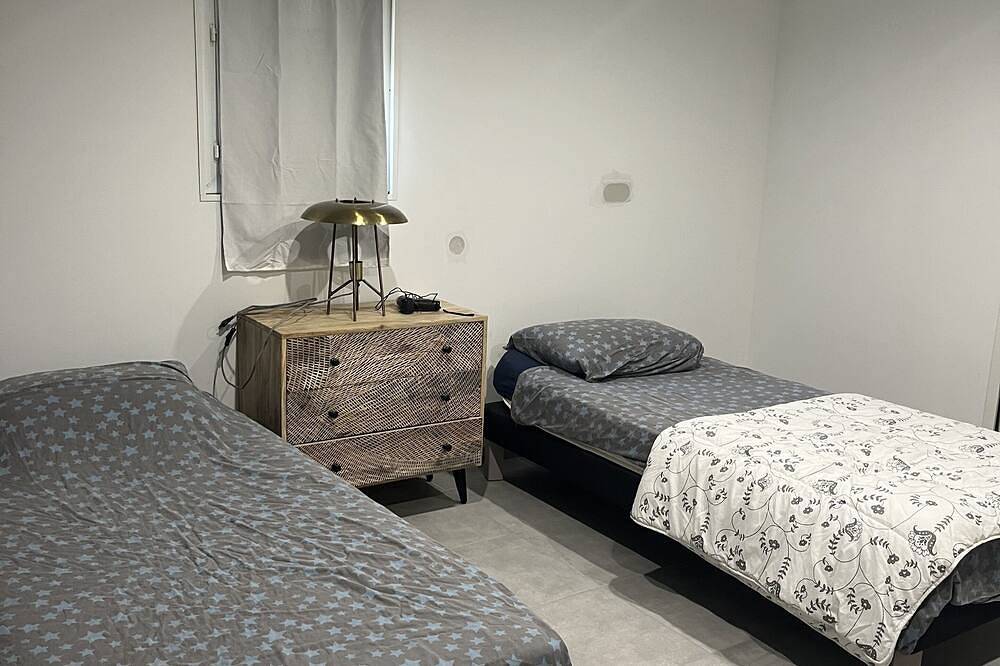 Villa 150 M2 8 Personnes Piscine Calme Jardin Arboré Proche Uzès & Pont du Gard in Vers-Pont-du-Gard, Nimes und Umgebung