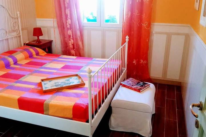Location de vacances pour 6 personnes, avec Terrasse et Jardin à Torre Chianca - 2