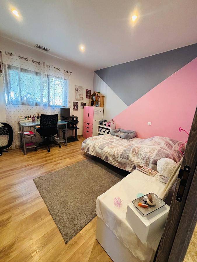 Location de vacances pour 4 personnes, avec vue et jardin à Cessenon-sur-Orb - 2