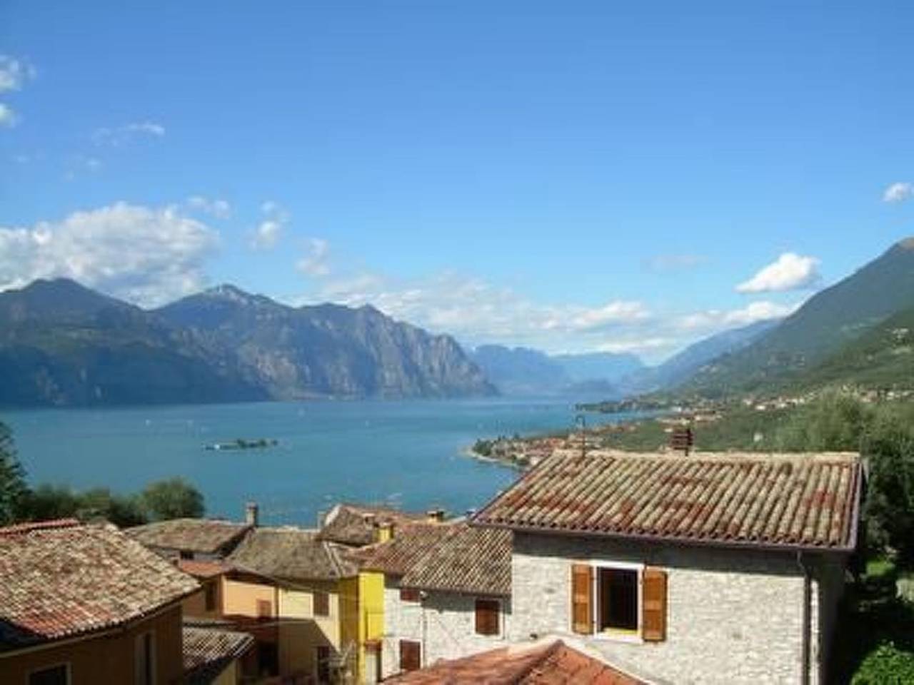 Appartamento intero, Appartamento a Brenzone con possibilità di escursioni a piedi e in bicicletta, a 1,5 km dal centro città in Brenzone, Prealpi Gardesane