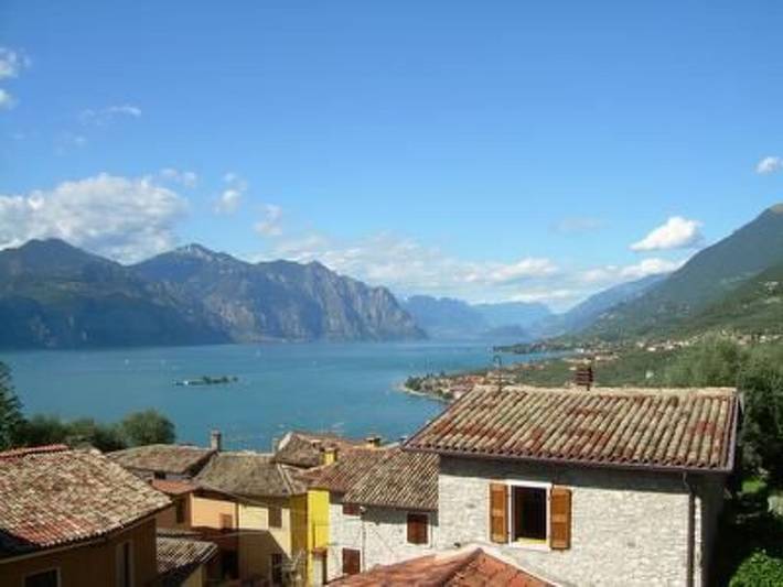 Appartamento vacanze per 4 persone, con giardino e terrazza nonché vista lago, con animali domestici - 1