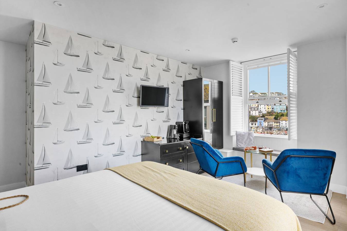 Golden Vanity, Maritime Suites in Brixham, Torbay