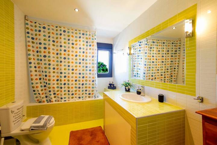 Gîte pour 5 personnes, avec vue et terrasse dans Portes - 2