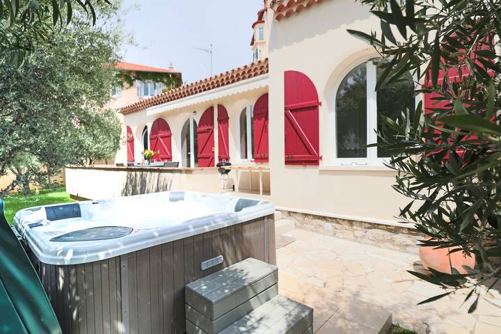 Villa pour 6 personnes, avec jacuzzi et jardin dans Cap d’Antibes - 4
