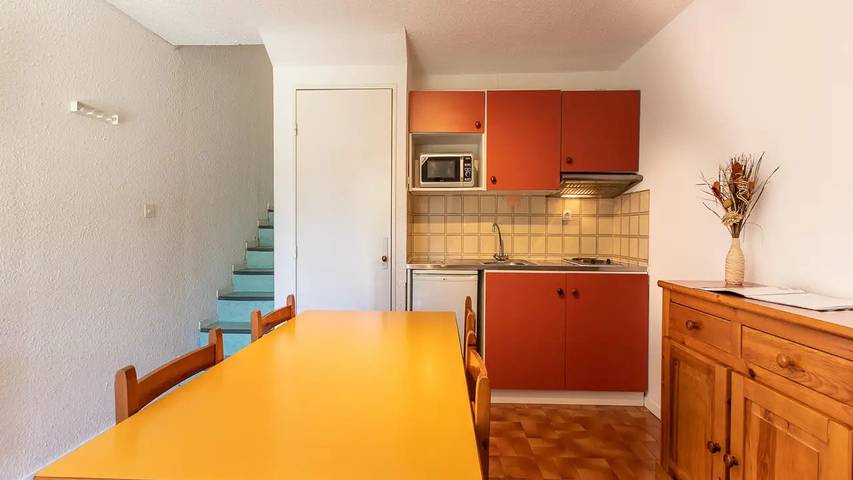Gîte pour 5 personnes, avec piscine et terrasse à Guillaumes - 4