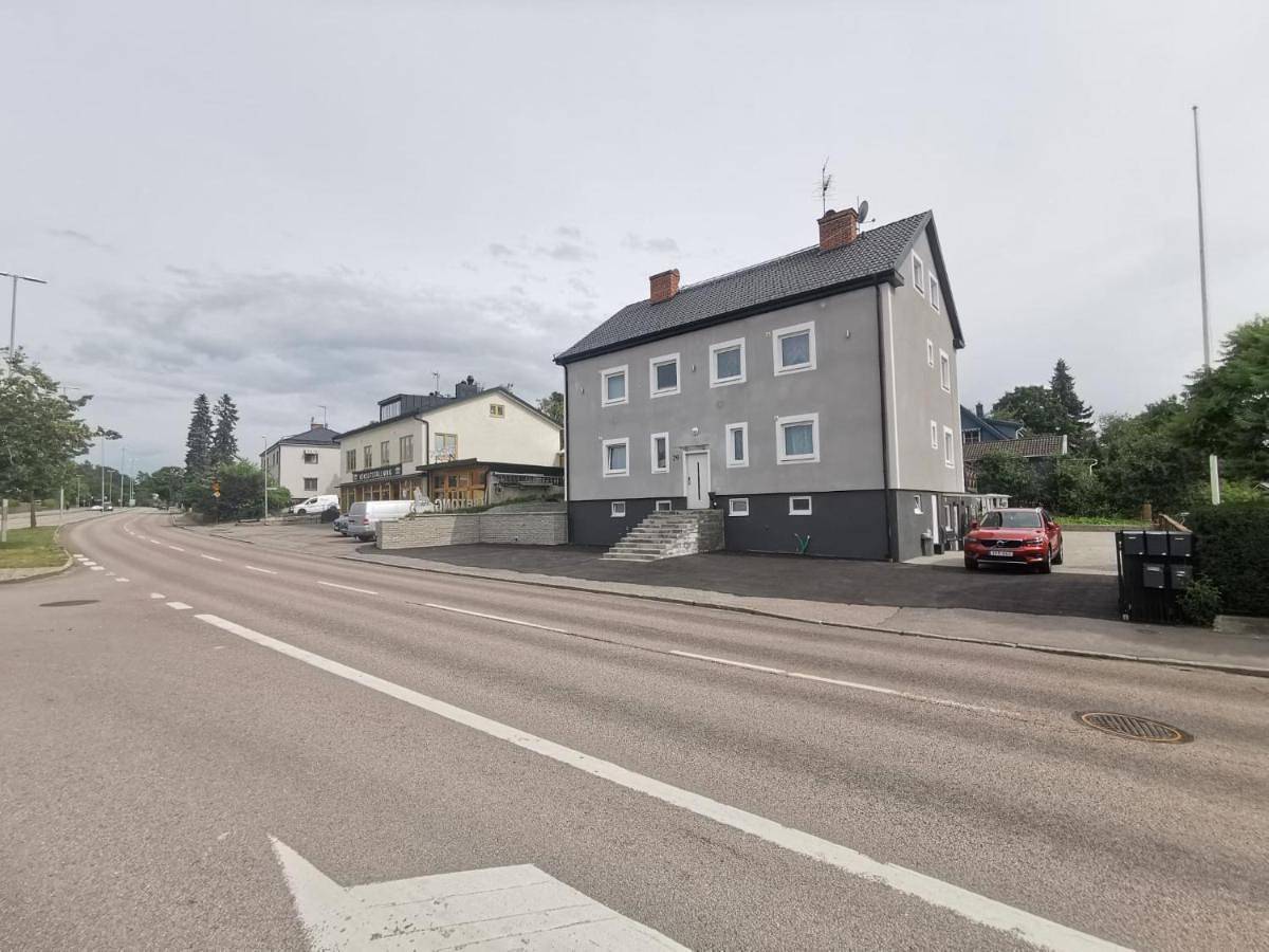 Appartement entier, Noah Longstay Apartment in Västeras, Lac Mälar