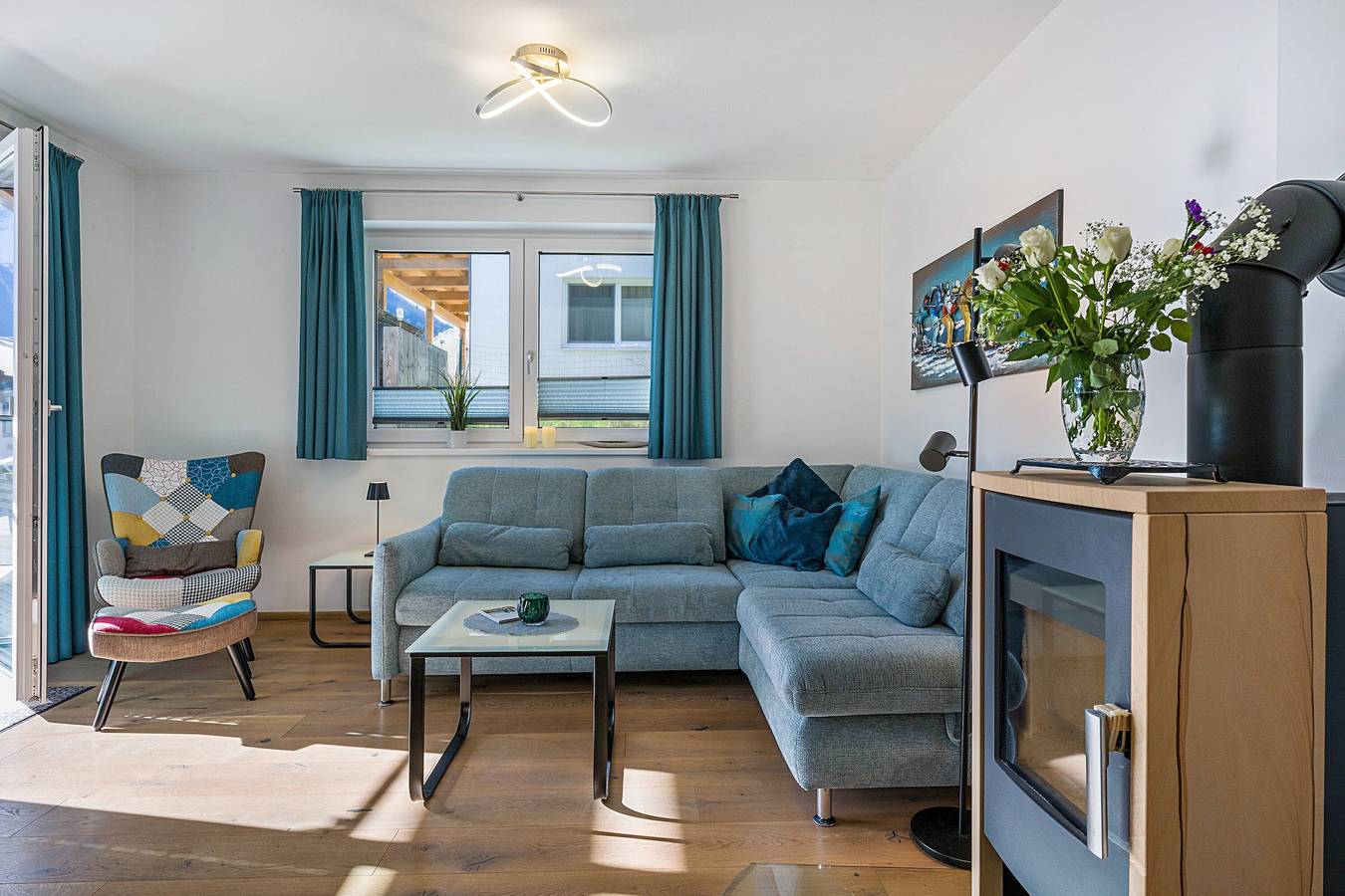 Ganze Wohnung, Ferienwohnung Edelstein" mit Bergblick, privater Terrasse und Wlan in Neukirchen am Großvenediger, Kitzbüheler Alpen