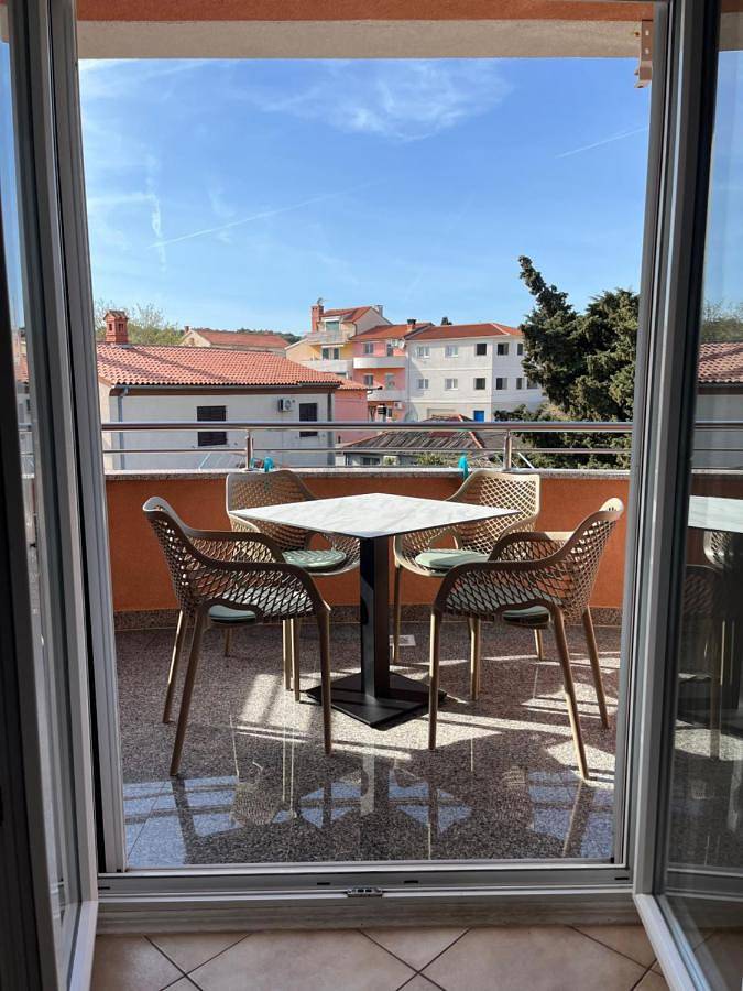 Apartamento de vacaciones para 6 personas, con vistas y balcón - 1