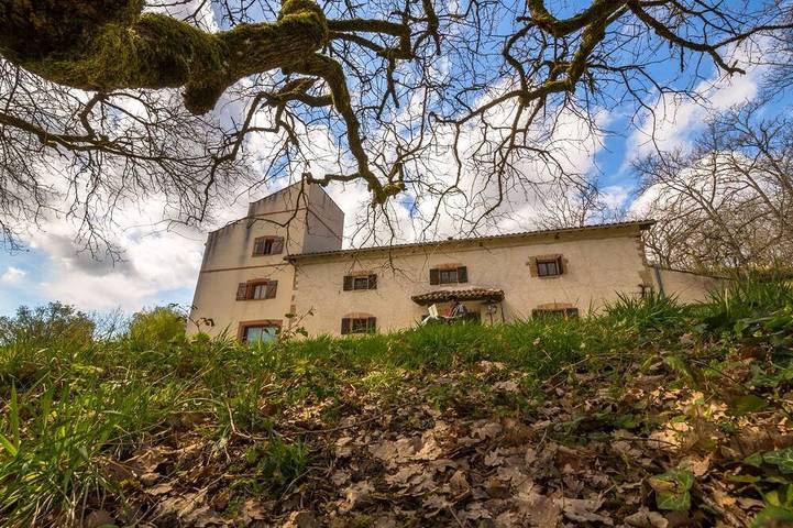 Location de vacances pour 12 personnes, avec Terrasse et Jardin à Puybegon