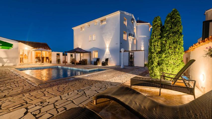 Vila Romani by Villas Guide in Valtura, Südküste Istrien