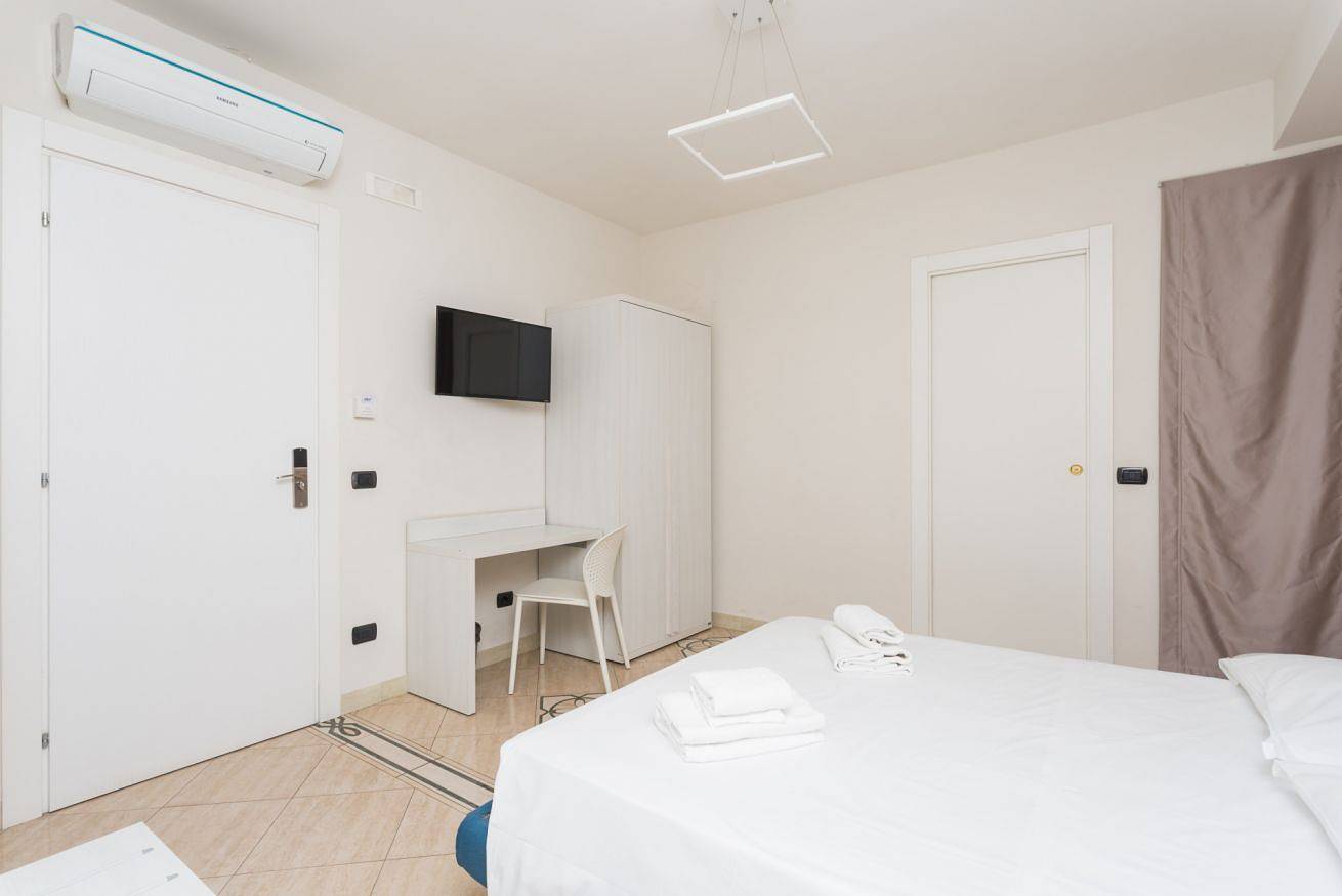 Appartamento intero, Triple G Rooftop 101 By Dimorra in Napoli, Napoli e dintorni