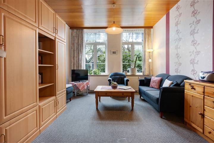 Ganzes Studio, 'Kleine Ferienwohnung' mit gemeinsamer Terrasse, gemeinsamem Garten und Wi-Fi in Leck, Grünes Binnenland
